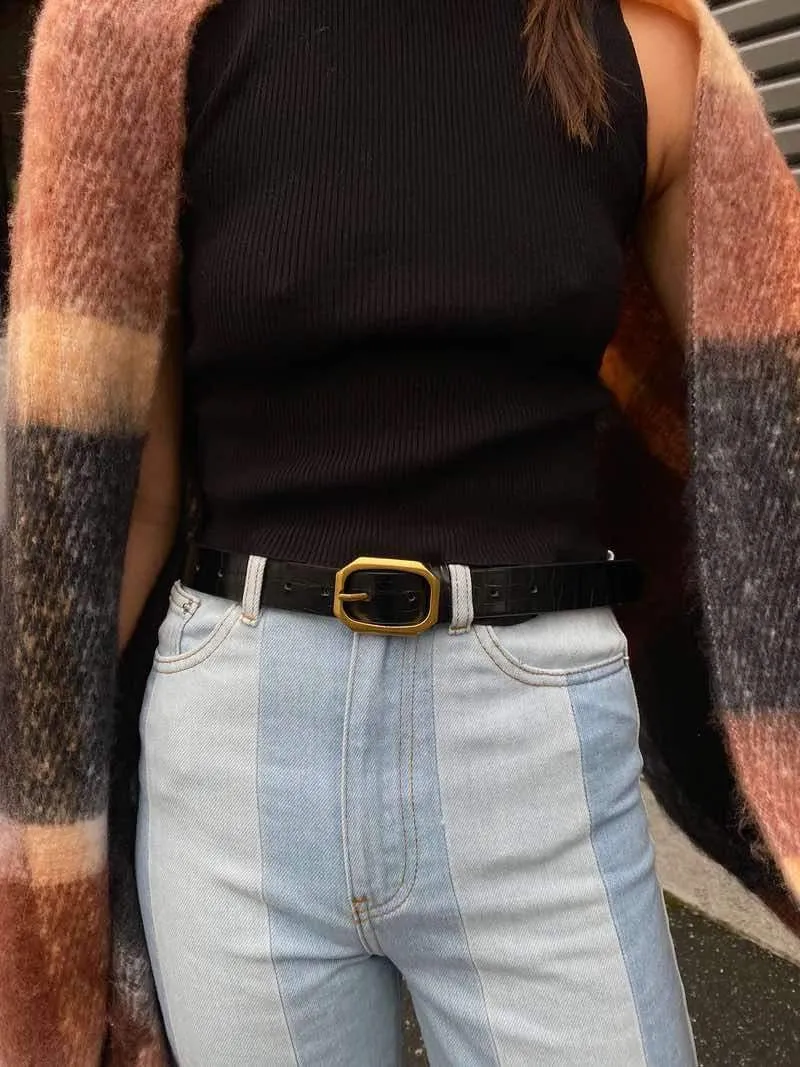 Geometric Buckle Croc Belt Black