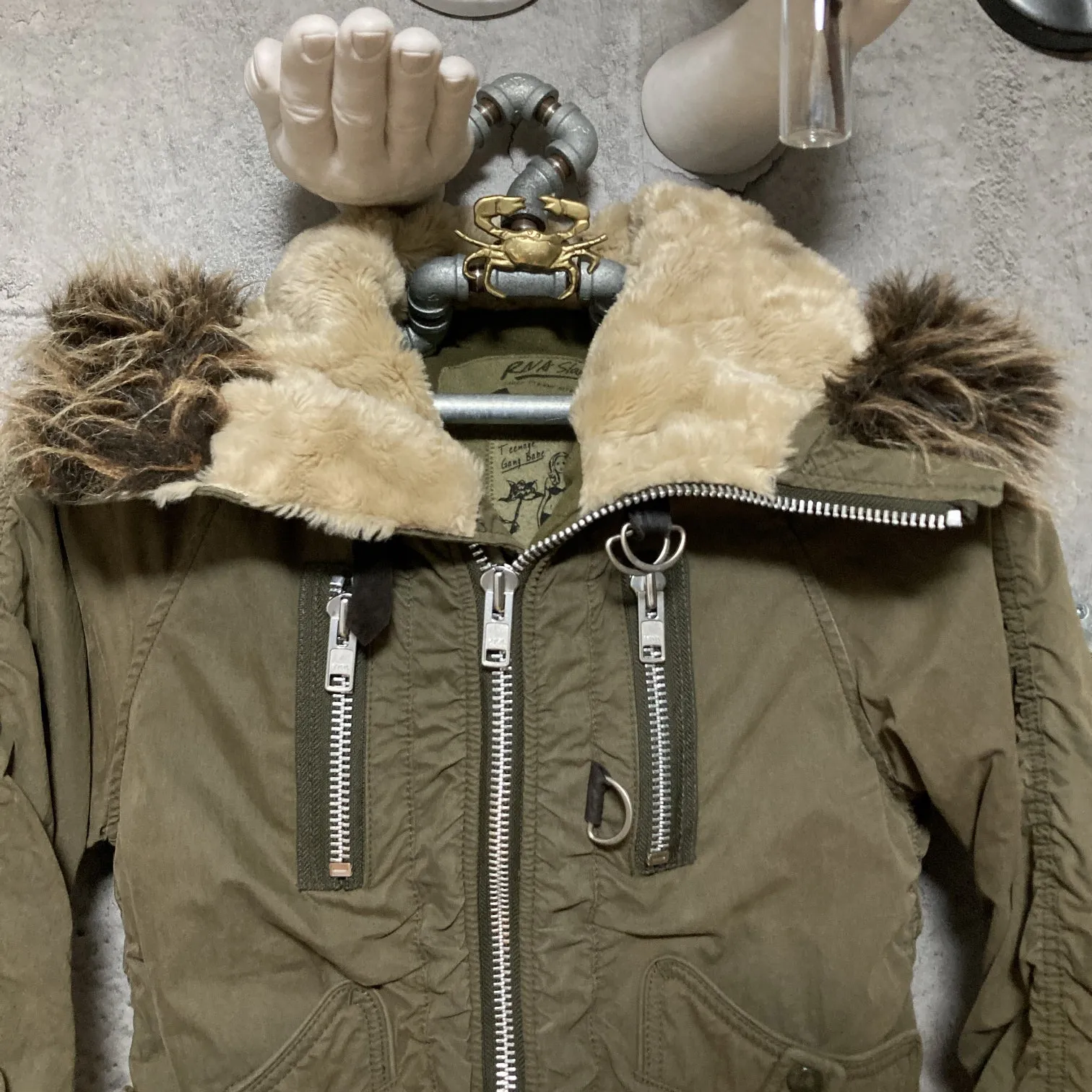 rna slang n-2b flight bomber jacket faux fur green