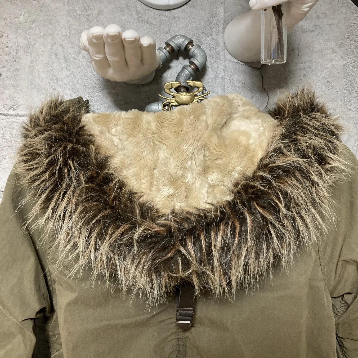 rna slang n-2b flight bomber jacket faux fur green