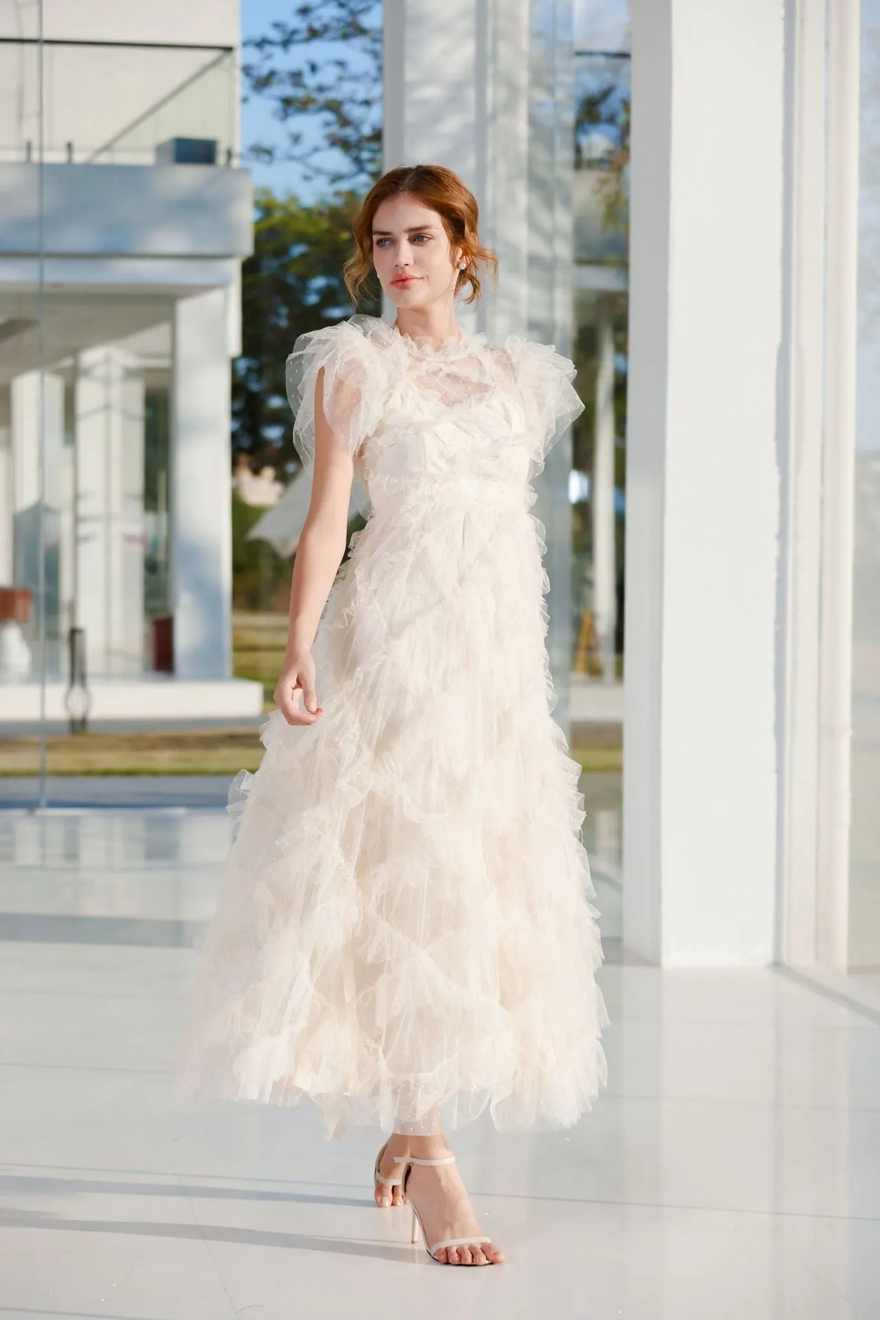Women's Semi-High Neck Sleeveless Printed Embroidery Dress